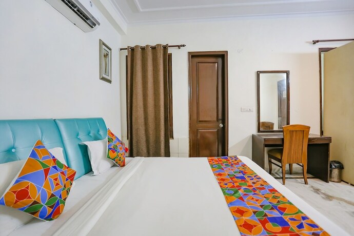 Imagen general del Hotel Fabhotel Grand Palace. Foto 12