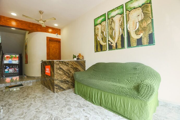 Imagen general del Hotel Fabhotel Grand Royal Palms. Foto 17