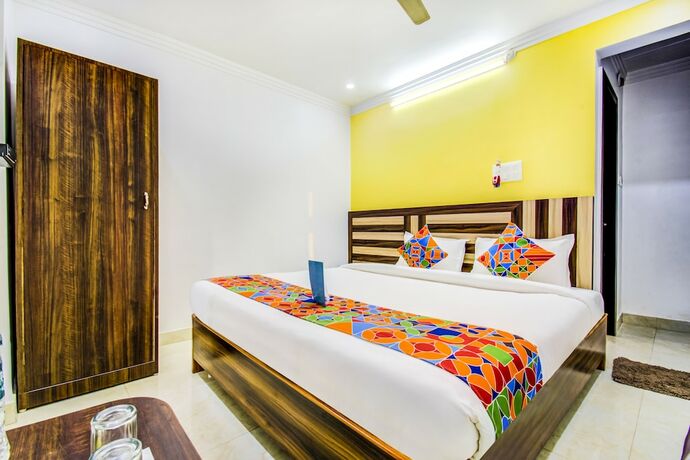 Imagen de la habitación del Hotel Fabhotel Grand Sheela. Foto 18