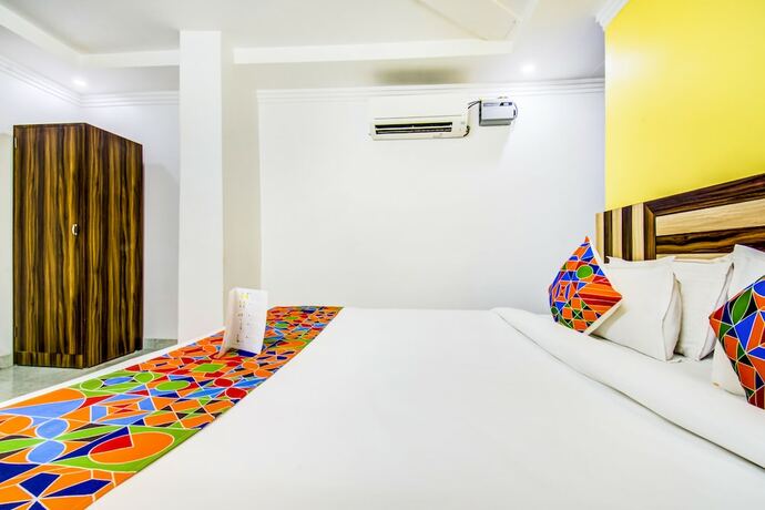 Imagen general del Hotel Fabhotel Grand Sheela. Foto 10