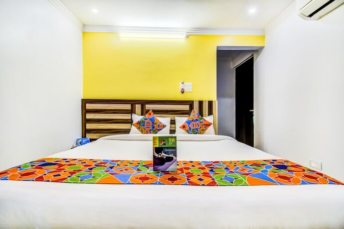 Imagen general del Hotel Fabhotel Grand Sheela. Foto 16