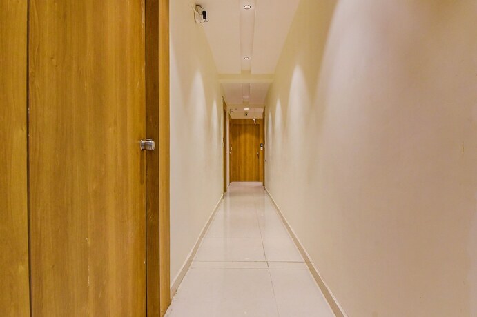 Imagen general del Hotel Fabhotel Green Tree. Foto 1