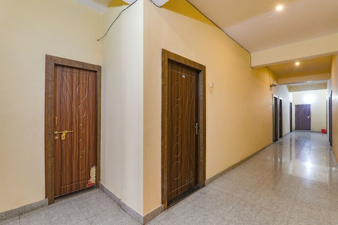 Imagen general del Hotel Fabhotel Gsv Inn. Foto 10