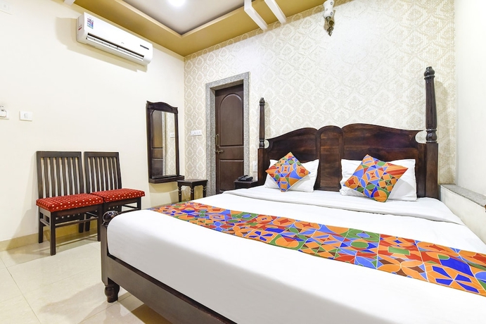 Imagen de la habitación del Hotel Fabhotel Harsh Palace. Foto 3