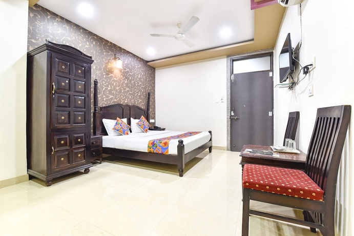Imagen de la habitación del Hotel Fabhotel Harsh Palace. Foto 6