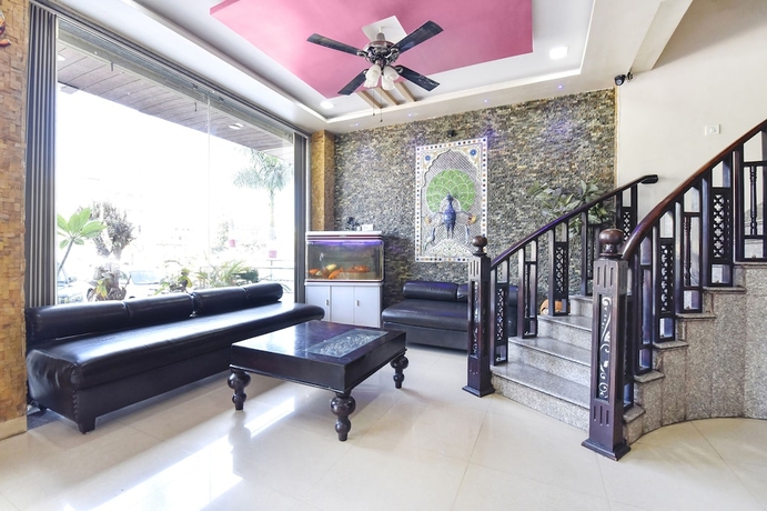 Imagen de los interiores del Hotel Fabhotel Harsh Palace. Foto 15