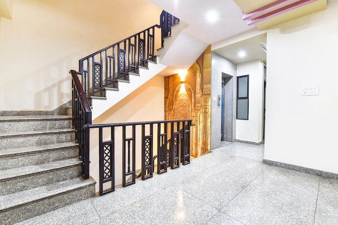 Imagen de los interiores del Hotel Fabhotel Harsh Palace. Foto 16