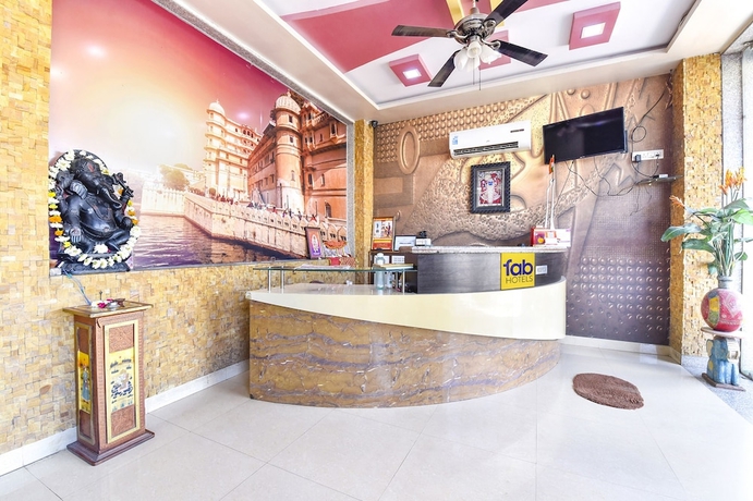Imagen de los interiores del Hotel Fabhotel Harsh Palace. Foto 19