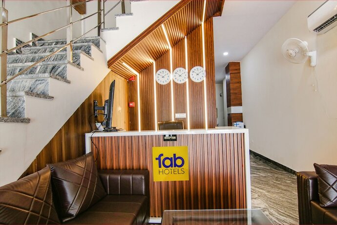 Imagen general del Hotel Fabhotel Hc South Crown. Foto 8