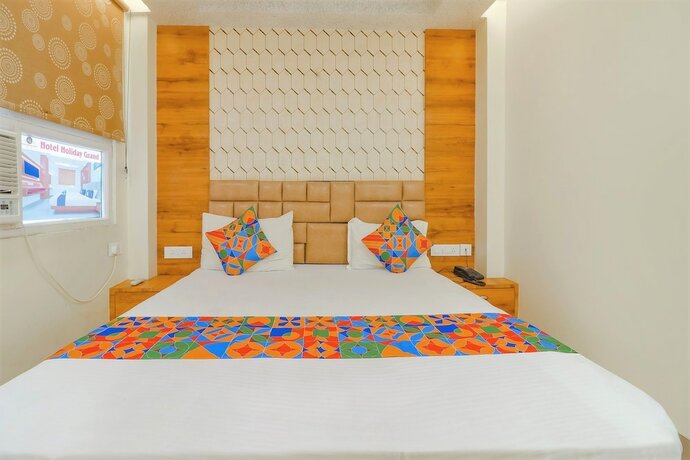 Imagen de la habitación del Hotel Fabhotel Holiday Grand. Foto 16