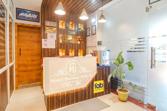 Imagen general del Hotel Fabhotel Holiday Grand. Foto 12