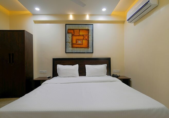 Imagen de la habitación del Hotel Fabhotel Imperial Regency. Foto 17