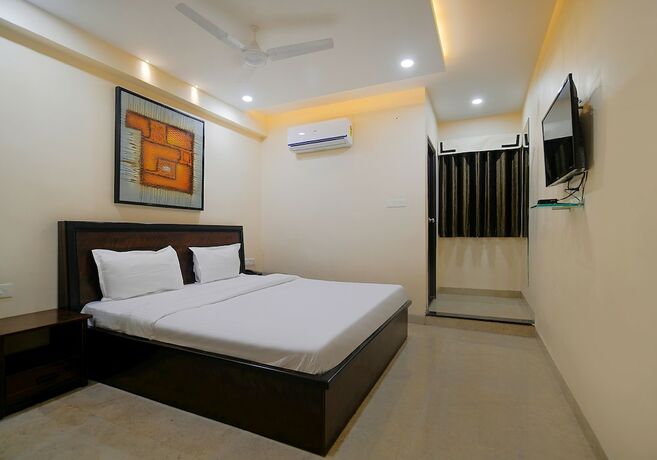 Imagen de la habitación del Hotel Fabhotel Imperial Regency. Foto 19