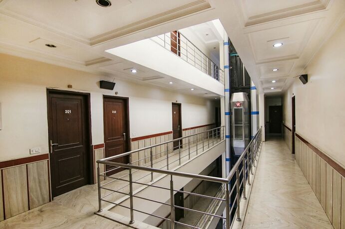 Imagen general del Hotel Fabhotel Jalandhar Corporate Suites. Foto 9