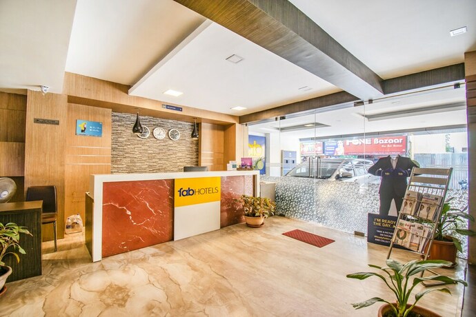Imagen de los interiores del Hotel Fabhotel Jansi Deluxe Gandhipuram. Foto 27