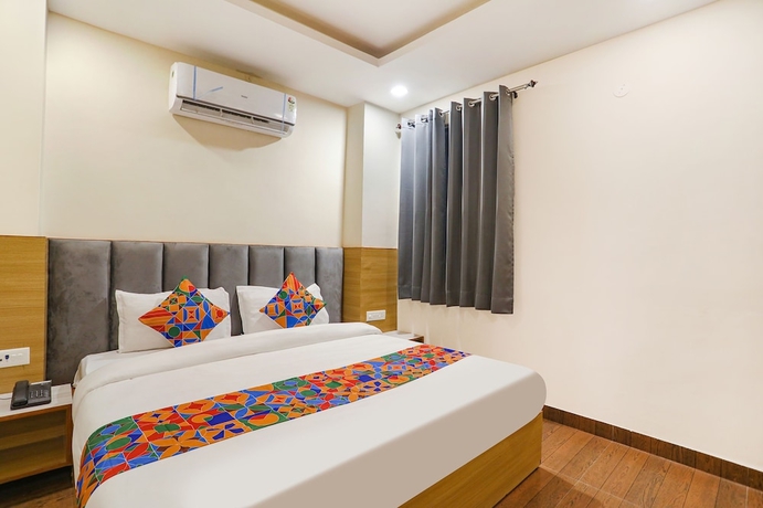 Imagen de la habitación del Hotel Fabhotel Js Pearl. Foto 4