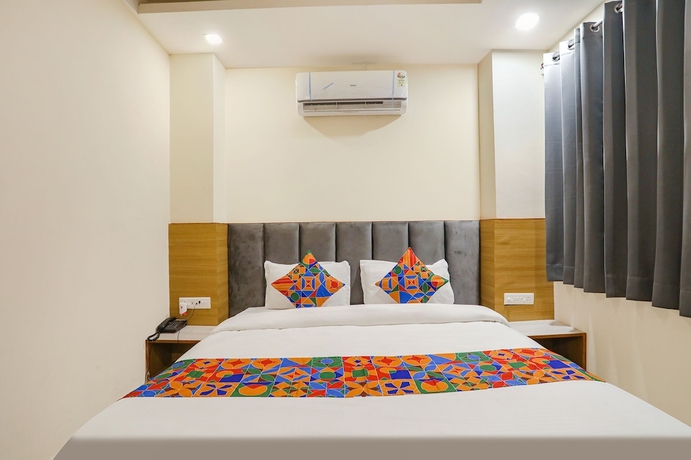 Imagen de la habitación del Hotel Fabhotel Js Pearl. Foto 5
