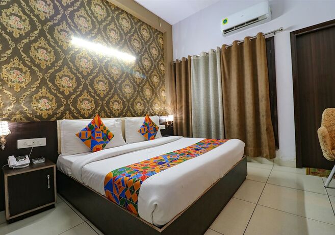 Imagen de la habitación del Hotel Fabhotel K9. Foto 17