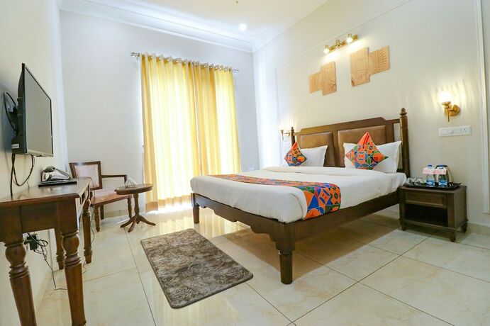Imagen de la habitación del Hotel Fabhotel K9 Villa. Foto 20