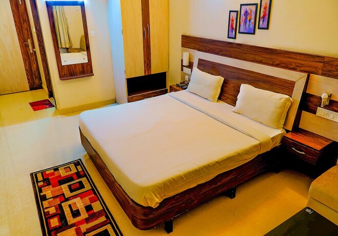Imagen de la habitación del Hotel Fabhotel Kanchan Plaza. Foto 19