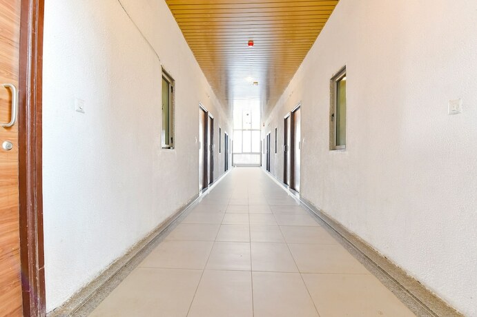 Imagen general del Hotel Fabhotel Kaviya. Foto 7