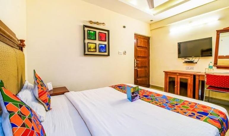 Imagen general del Hotel Fabhotel Kenil Star. Foto 14
