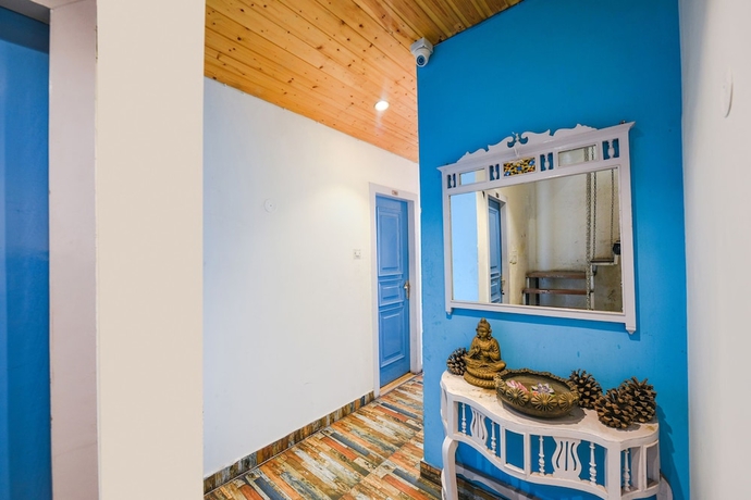 Imagen de los interiores del Hotel Fabhotel Kgf. Foto 13