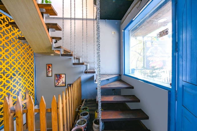 Imagen de los interiores del Hotel Fabhotel Kgf. Foto 16