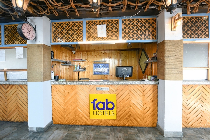 Imagen de los interiores del Hotel Fabhotel Kgf. Foto 17