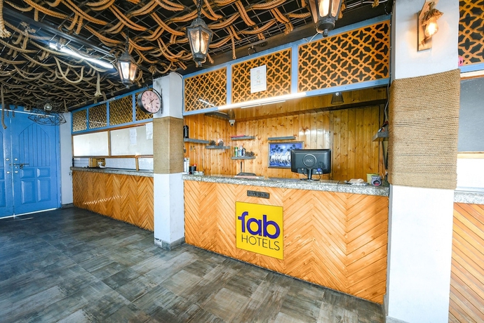 Imagen de los interiores del Hotel Fabhotel Kgf. Foto 18