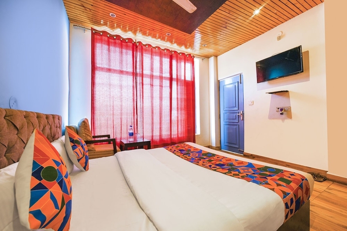 Imagen de la habitación del Hotel Fabhotel Kgf. Foto 9