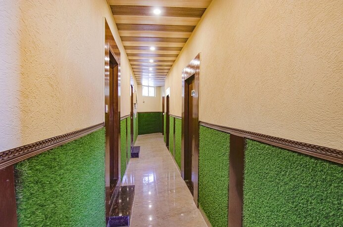 Imagen general del Hotel Fabhotel Kings Inn I. Foto 6