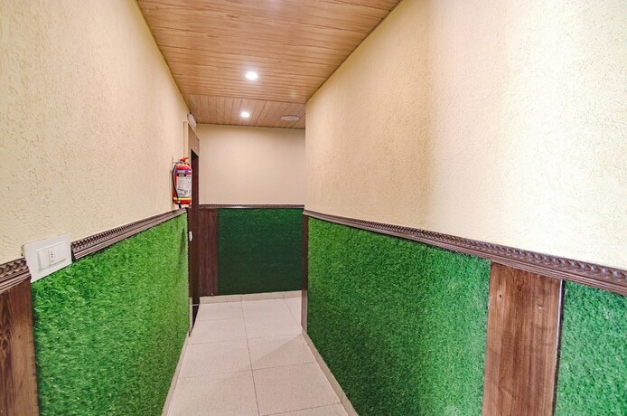 Imagen general del Hotel Fabhotel Kings Inn I. Foto 9