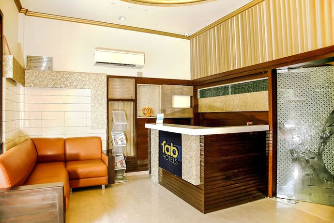 Imagen de los interiores del Hotel Fabhotel Kk Continental. Foto 19