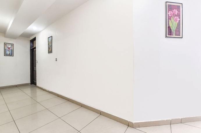 Imagen de los interiores del Hotel Fabhotel Krb Paradise. Foto 14