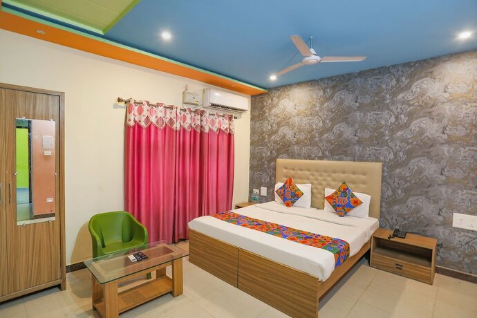 Imagen de la habitación del Hotel Fabhotel Kriti Green. Foto 17