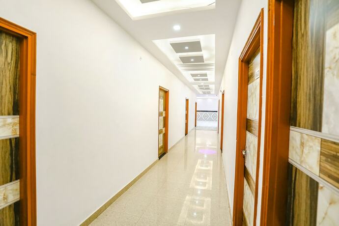 Imagen general del Hotel Fabhotel Ks Grand. Foto 1