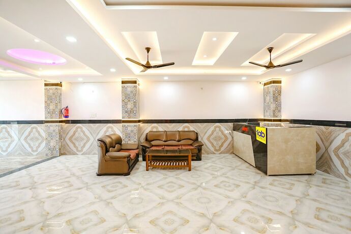 Imagen general del Hotel Fabhotel Ks Grand. Foto 5