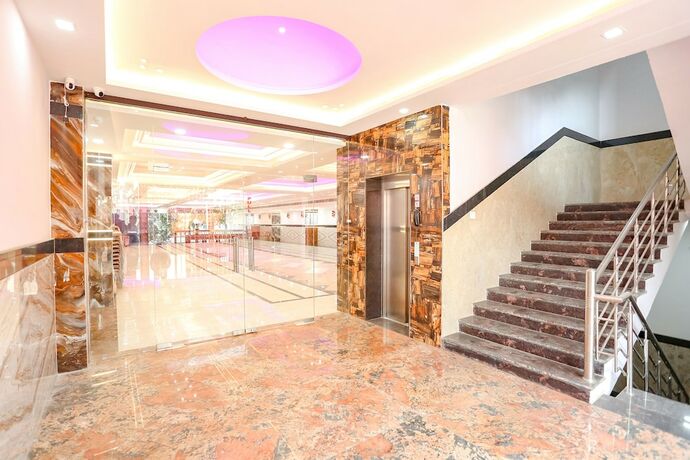Imagen general del Hotel Fabhotel Ks Grand. Foto 12