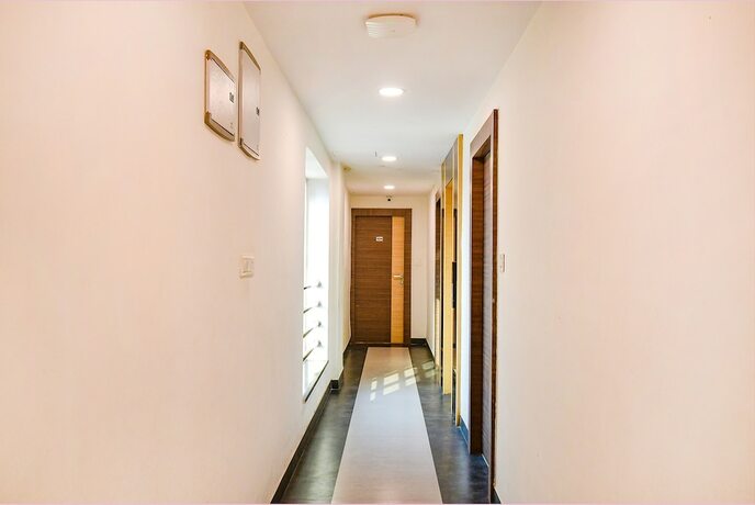 Imagen general del Hotel Fabhotel Kzar Select. Foto 10