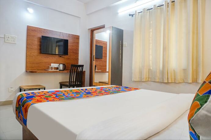 Imagen general del Hotel Fabhotel Lake View. Foto 2