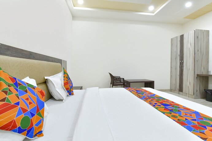 Imagen general del Hotel Fabhotel Lakhdatar. Foto 4