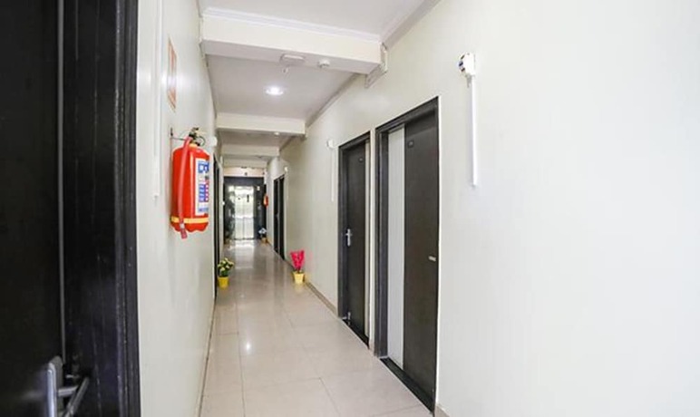 Imagen general del Hotel Fabhotel Lily Grand. Foto 4