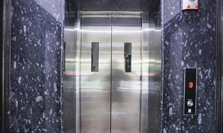 Imagen general del Hotel Fabhotel Lily Grand. Foto 8