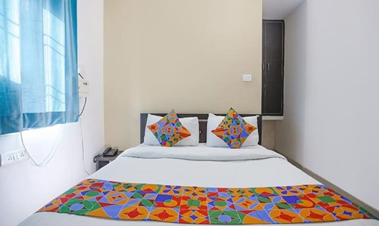 Imagen general del Hotel Fabhotel Lily Grand. Foto 15