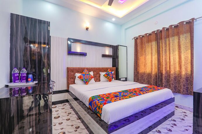 Imagen de la habitación del Hotel Fabhotel Lumbini International. Foto 18