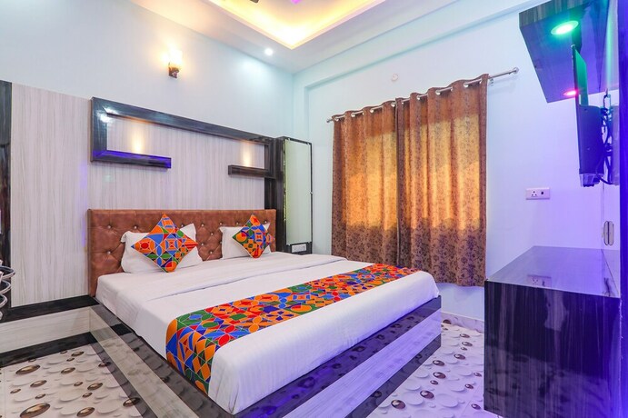 Imagen de la habitación del Hotel Fabhotel Lumbini International. Foto 20