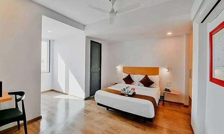 Imagen de la habitación del Hotel Fabhotel Lupin International. Foto 6
