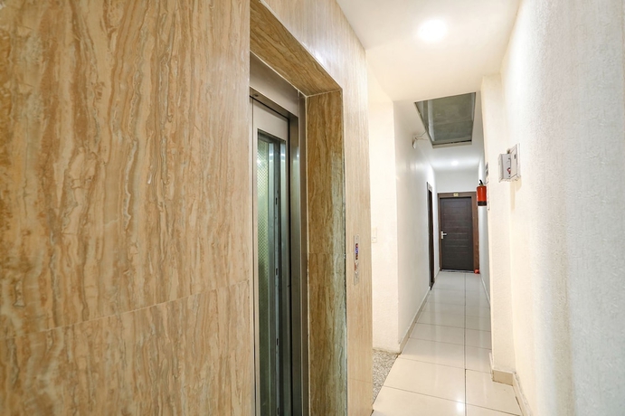 Imagen de los interiores del Hotel Fabhotel Madhuban Inn. Foto 14