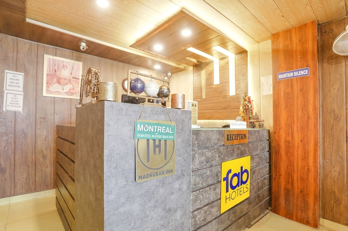 Imagen de los interiores del Hotel Fabhotel Madhuban Inn. Foto 18